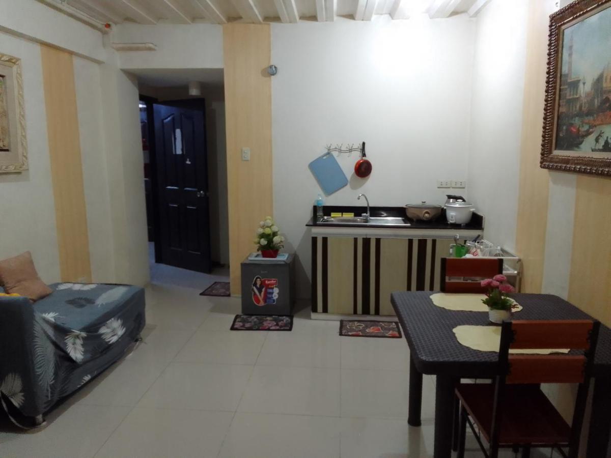Emmanuel'S Service Apartment Near The Airport Manila Exterior photo