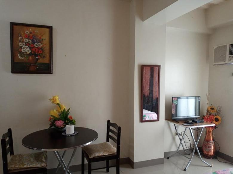 Emmanuel'S Service Apartment Near The Airport Manila Exterior photo