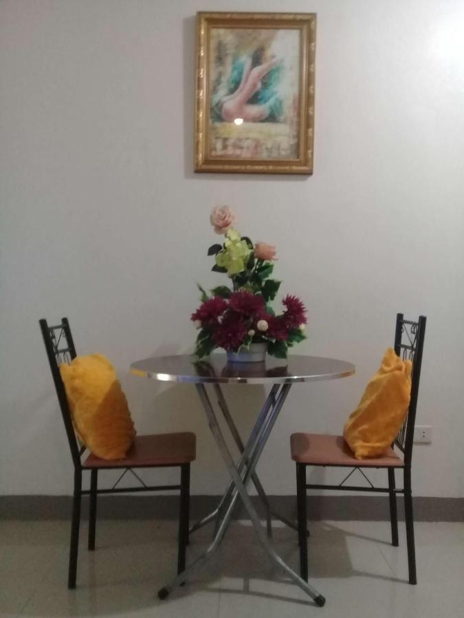Emmanuel'S Service Apartment Near The Airport Manila Exterior photo